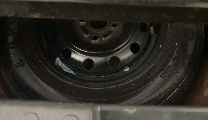 2015 Maruti Ritz VXI, CNG, Manual, 1,30,066 km, Spare Tyre