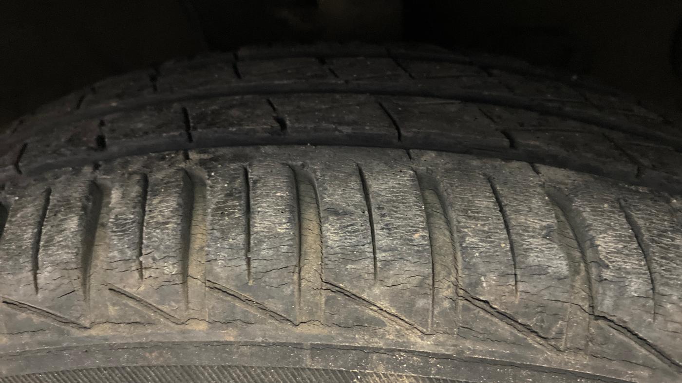 2019 Hyundai NEW SANTRO MAGNA AMT, Petrol, Automatic, 29,305 km, Right Front Tyre Tread