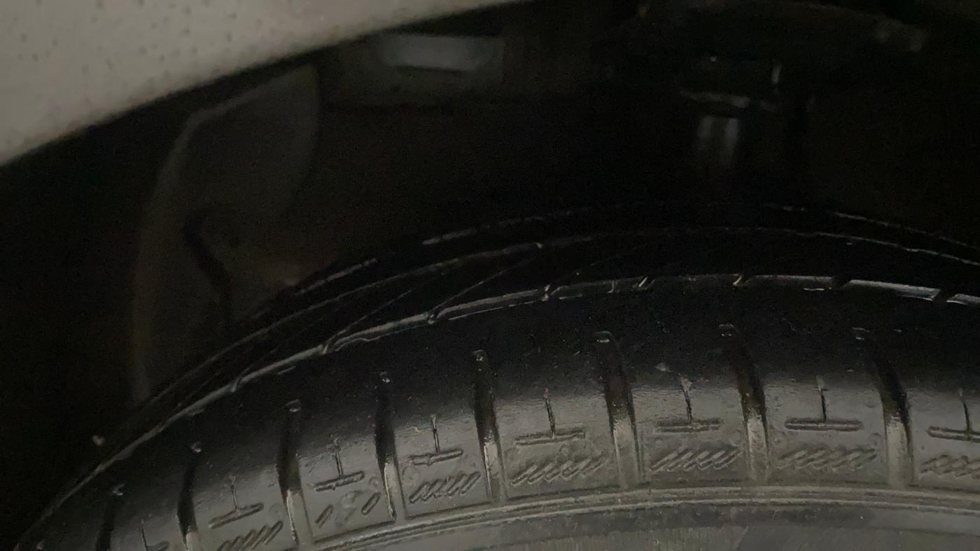 2019 Hyundai Grand i10 SPORTZ 1.2 KAPPA VTVT, Petrol, Manual, 59,215 km, Left Front Tyre Tread