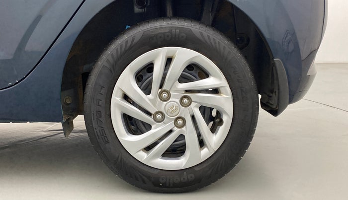 2022 Hyundai GRAND I10 NIOS MAGNA 1.2 MT, Petrol, Manual, 28,747 km, Left Rear Wheel