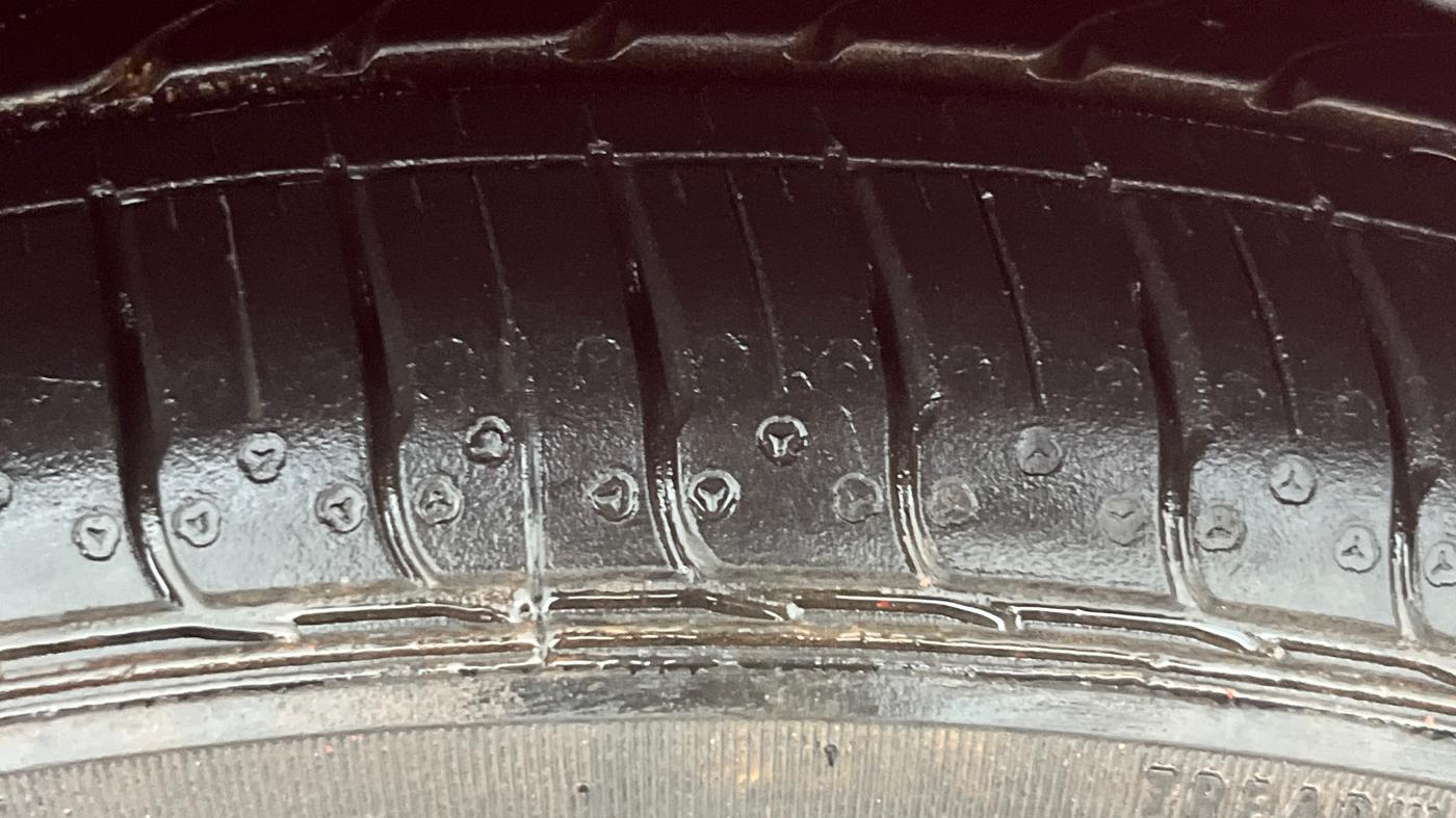 2020 Tata Tiago XZA PLUS PETROL, Petrol, Automatic, 39,624 km, Right Front Tyre Tread