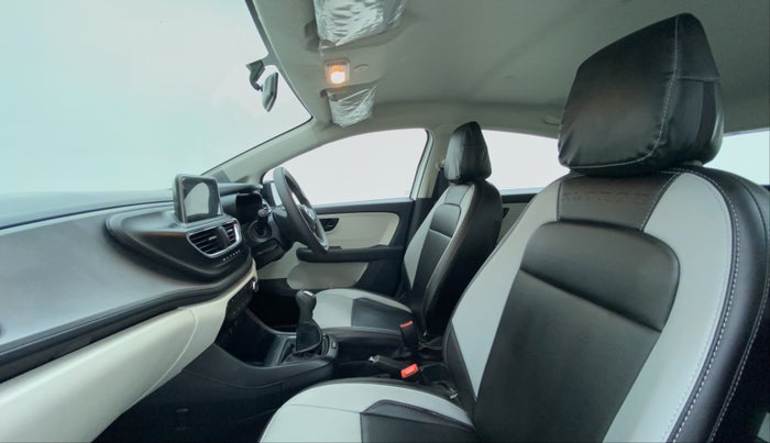2022 Tata ALTROZ XM+ 1.2 RTN, Petrol, Manual, 5,169 km, Right Side Front Door Cabin