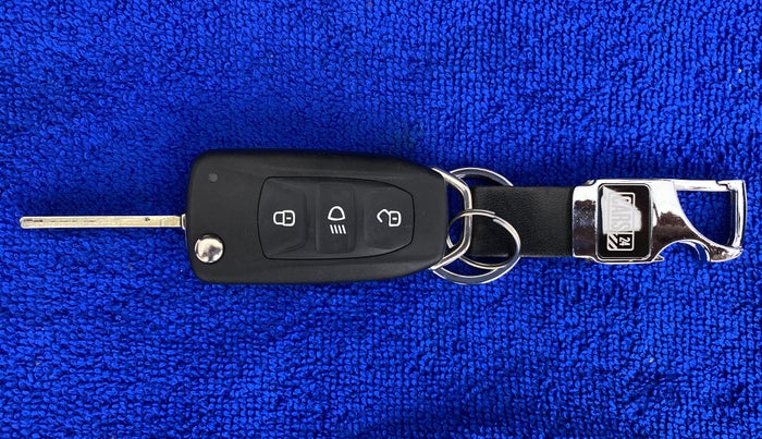2022 Tata ALTROZ XM+ 1.2 RTN, Petrol, Manual, 5,169 km, Key Close Up