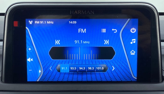 2022 Tata ALTROZ XM+ 1.2 RTN, Petrol, Manual, 5,169 km, Infotainment System