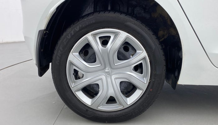 2022 Tata ALTROZ XM+ 1.2 RTN, Petrol, Manual, 5,169 km, Right Rear Wheel