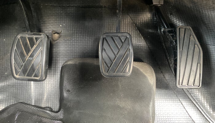 2025 Maruti Baleno SIGMA PETROL 1.2, Petrol, Manual, 54,493 km, Pedals