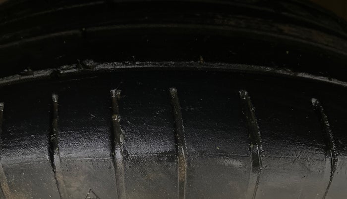 2025 Maruti Baleno SIGMA PETROL 1.2, Petrol, Manual, 54,493 km, Left Front Tyre Tread