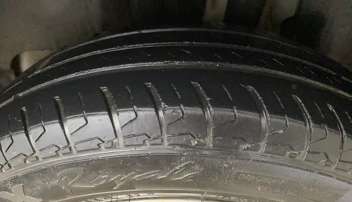 2022 Maruti Swift LXI, Petrol, Manual, 36,541 km, Left Rear Tyre Tread