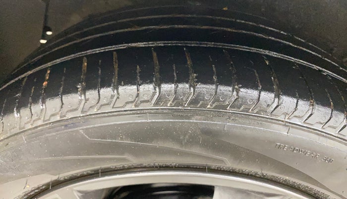 2023 Hyundai NEW I20 SPORTZ 1.2 MT, Petrol, Manual, 51,244 km, Right Rear Tyre Tread