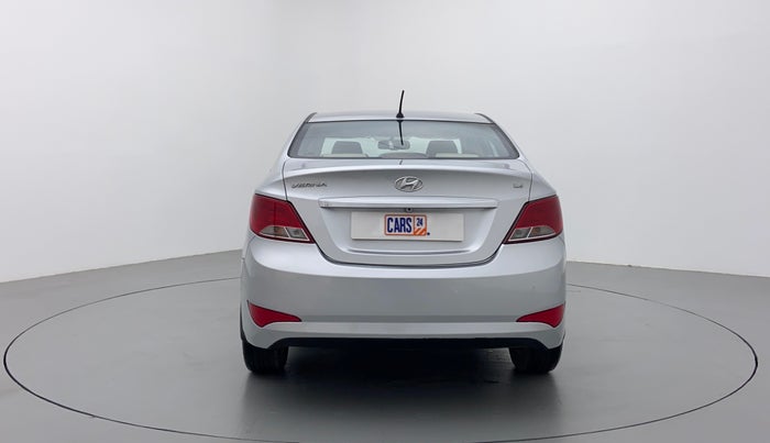 2015 Hyundai Verna FLUIDIC 1.6 VTVT S (O)  MT, Petrol, Manual, 25,274 km, Back/Rear View