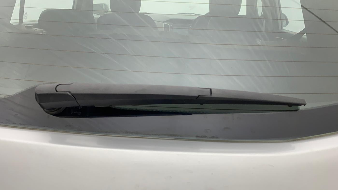 2017 Hyundai Creta SX PLUS 1.6 PETROL, Petrol, Manual, 1,08,218 km, Rear Wiper