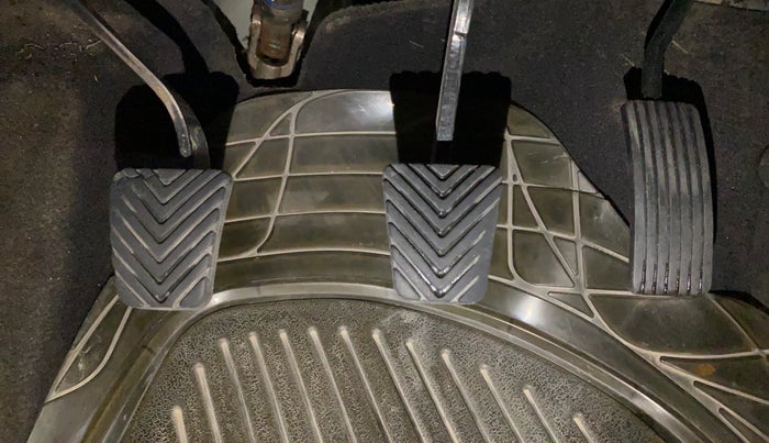 2017 Hyundai Creta SX PLUS 1.6 PETROL, Petrol, Manual, 1,08,218 km, Pedals