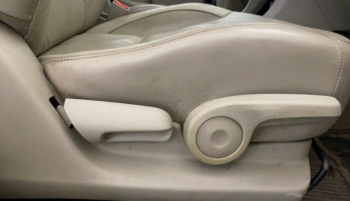 2019 Maruti Ciaz ALPHA 1.5 SHVS PETROL, Petrol, Manual, 56,320 km, Driver Side Adjustment Panel