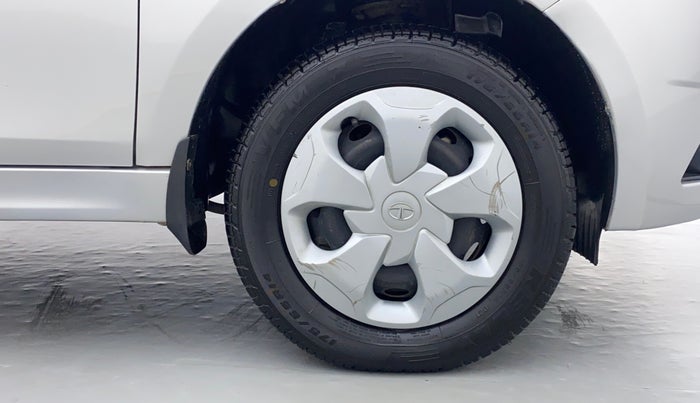 2019 Tata Tiago XT 1.2 REVOTRON, Petrol, Manual, 37,473 km, Right Front Wheel