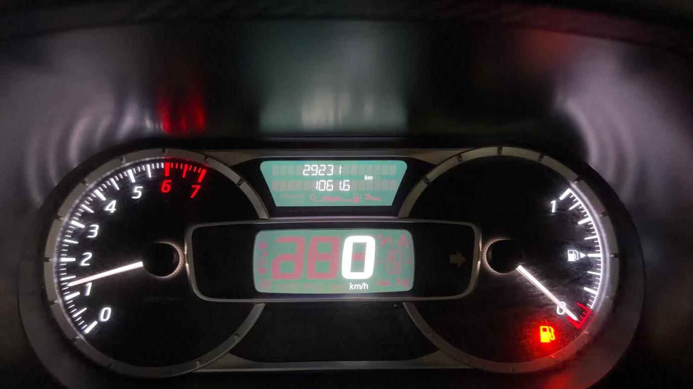 2021 Nissan Kicks XV 1.5, Petrol, Manual, 29,227 km, Odometer Image