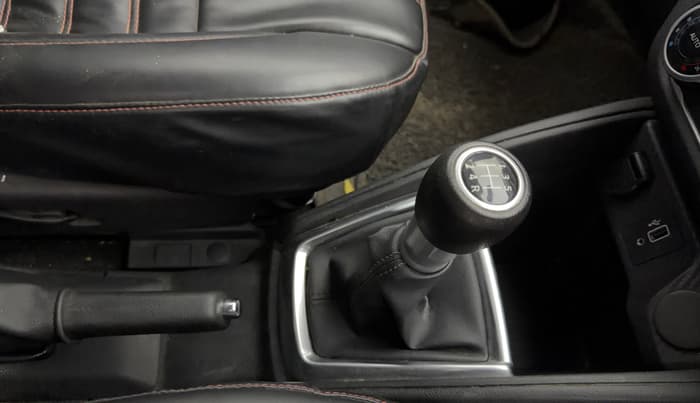 2021 Nissan Kicks XV 1.5, Petrol, Manual, 29,227 km, Gear Lever