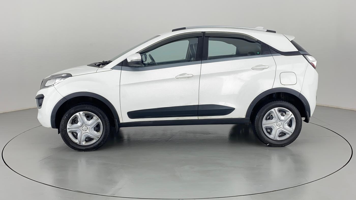 2018 Tata NEXON XT 1.2, Petrol, Manual, 27,669 km, Left Side