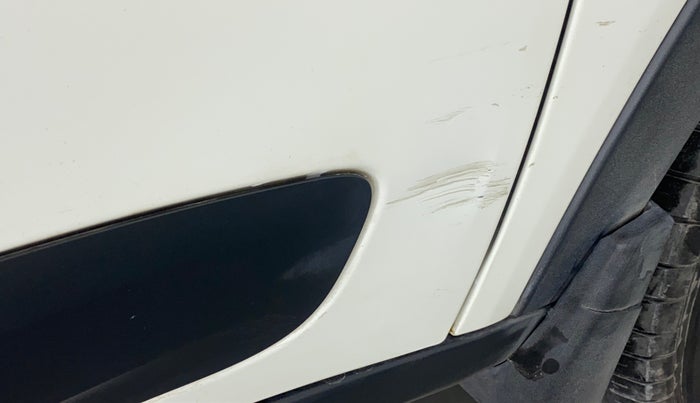2018 Tata NEXON XT 1.2, Petrol, Manual, 27,669 km, Driver-side door - Slightly dented