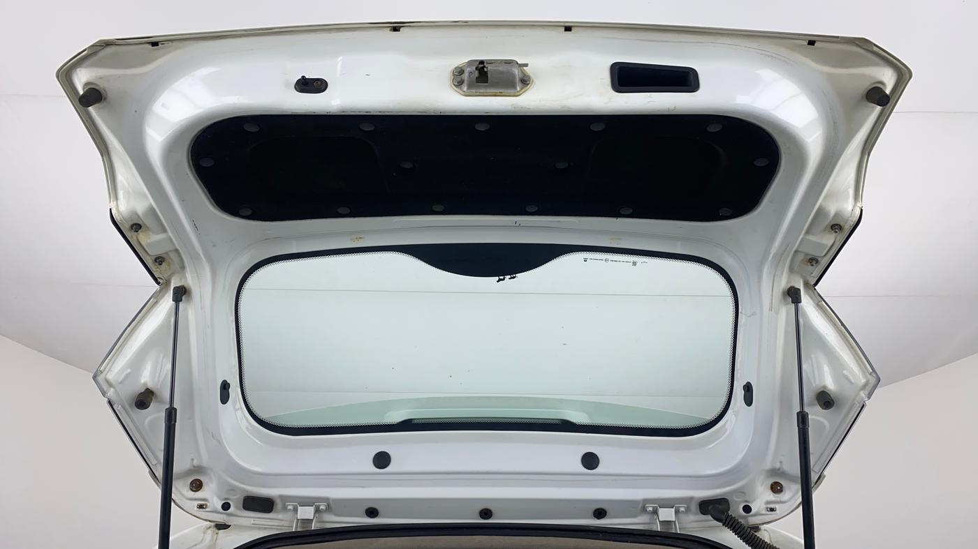 2018 Tata NEXON XT 1.2, Petrol, Manual, 27,669 km, Boot Door Open