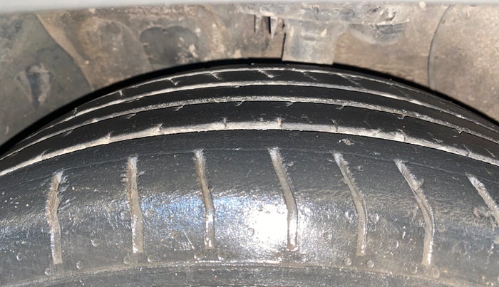 2021 Hyundai Creta SX EXECUTIVE 1.5 PETROL, Petrol, Manual, 81,839 km, Left Front Tyre Tread