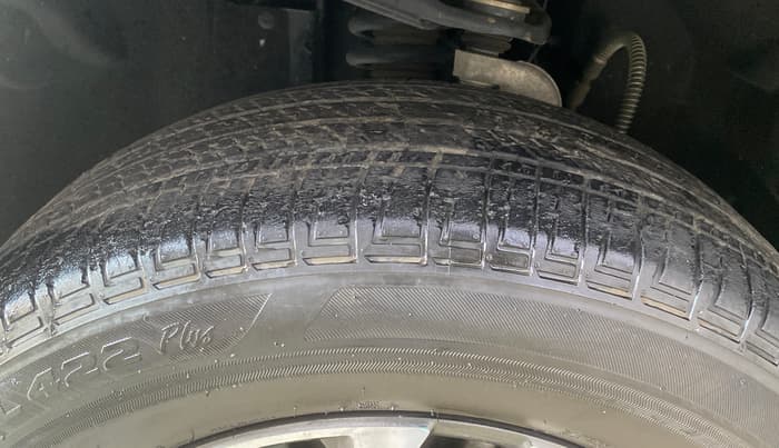 2023 Mahindra SCORPIO-N Z8 L PETROL MT 7 STR, Petrol, Manual, 20,542 km, Left Front Tyre Tread