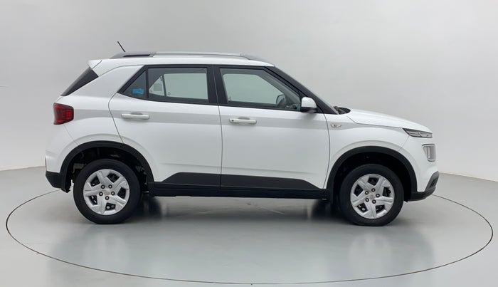 2019 Hyundai VENUE S MT 1.2 KAPPA, Petrol, Manual, 19,978 km, Right Side View