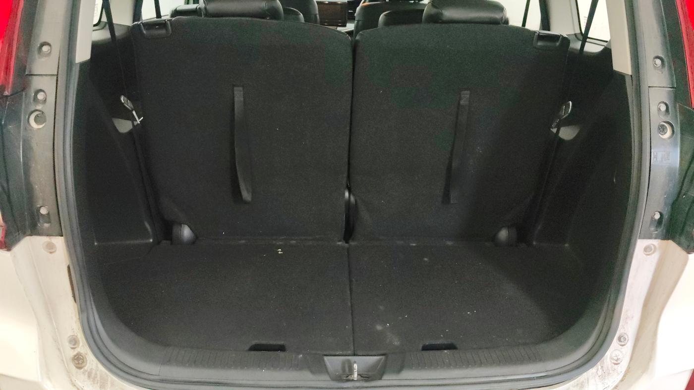 2020 Maruti XL6 ALPHA MT, Petrol, Manual, 1,07,011 km, Boot Inside