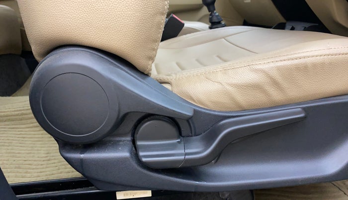 2019 Honda Amaze 1.2L I-VTEC S, Petrol, Manual, 75,028 km, Driver Side Adjustment Panel