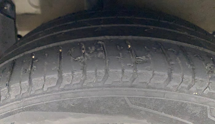 2021 Hyundai NEW I20 ASTA (O) 1.5 CRDI MT, Diesel, Manual, 41,478 km, Right Rear Tyre Tread