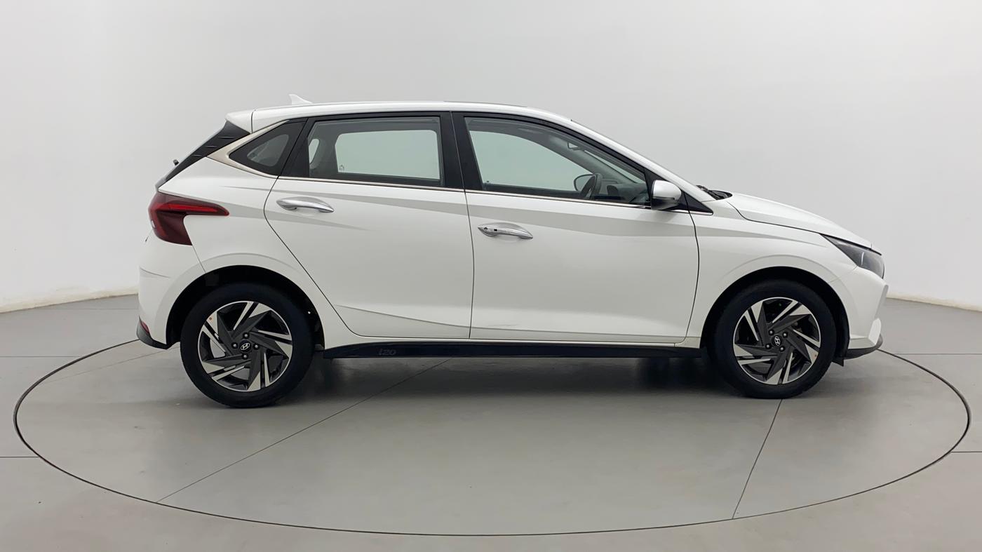 2021 Hyundai NEW I20 ASTA (O) 1.5 CRDI MT, Diesel, Manual, 41,478 km, Right Side View