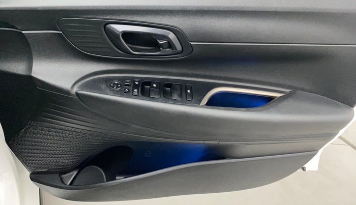 2021 Hyundai NEW I20 ASTA (O) 1.5 CRDI MT, Diesel, Manual, 41,478 km, Driver Side Door Panels Control