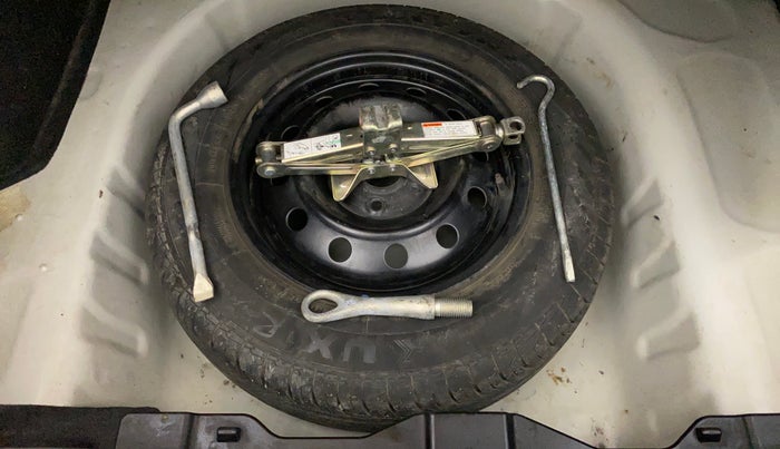 2021 Maruti Dzire VXI, Petrol, Manual, 78,582 km, Spare Tyre