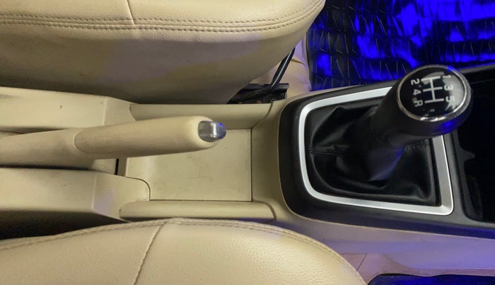 2021 Maruti Dzire VXI, Petrol, Manual, 78,582 km, Gear Lever