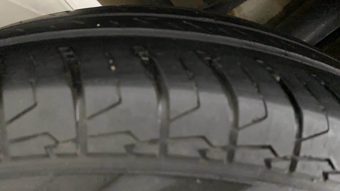 2021 Maruti Dzire VXI, Petrol, Manual, 78,582 km, Left Rear Tyre Tread