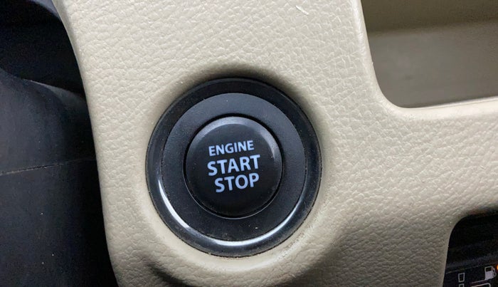 2016 Maruti Ciaz ZXI+, CNG, Manual, 59,334 km, Keyless Start/ Stop Button