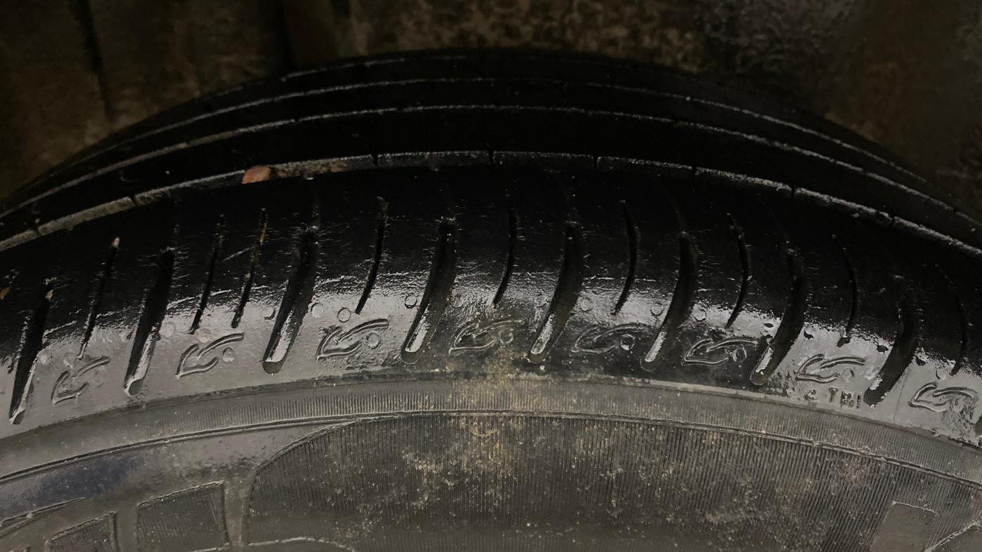 2021 Maruti Vitara Brezza VXI, Petrol, Manual, 78,065 km, Right Rear Tyre Tread