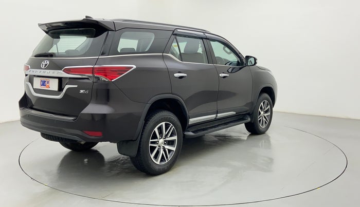 2017 Toyota Fortuner 2.8 4x4 AT, Diesel, Automatic, 22,399 km, Right Back Diagonal