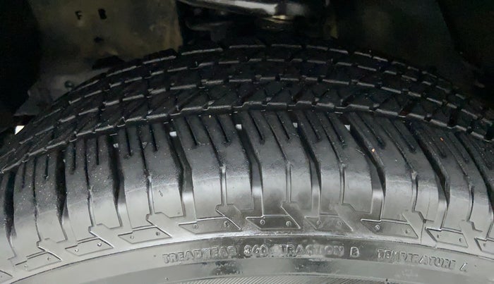 2017 Toyota Fortuner 2.8 4x4 AT, Diesel, Automatic, 22,399 km, Left Front Tyre Tread