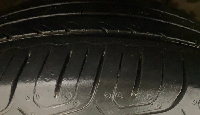 2020 Ford Ecosport TREND 1.5L DIESEL, Diesel, Manual, 59,041 km, Left Front Tyre Tread