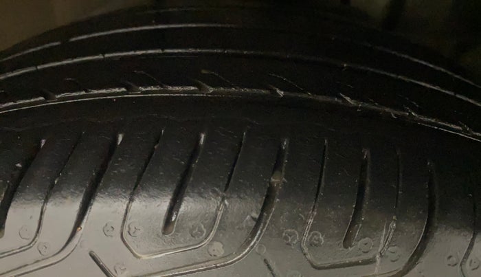 2020 Ford Ecosport TREND 1.5L DIESEL, Diesel, Manual, 59,041 km, Right Front Tyre Tread