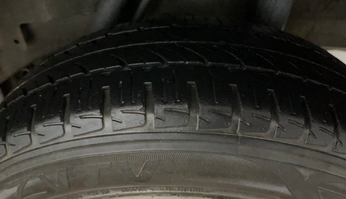 2016 Honda City 1.5L I-VTEC V MT, Petrol, Manual, 73,771 km, Left Rear Tyre Tread