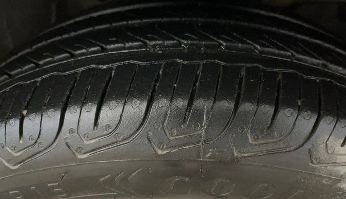 2016 Honda City 1.5L I-VTEC V MT, Petrol, Manual, 73,771 km, Right Front Tyre Tread