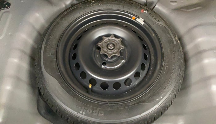 2017 Hyundai Grand i10 MAGNA AT 1.2 KAPPA VTVT, Petrol, Automatic, 33,435 km, Spare Tyre