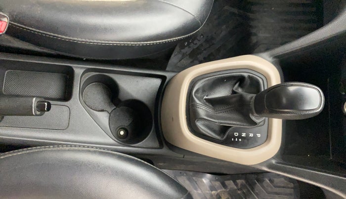 2017 Hyundai Grand i10 MAGNA AT 1.2 KAPPA VTVT, Petrol, Automatic, 33,435 km, Gear Lever