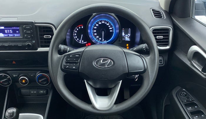 2022 Hyundai VENUE S MT 1.2 KAPPA, Petrol, Manual, 3,515 km, Steering Wheel Close Up