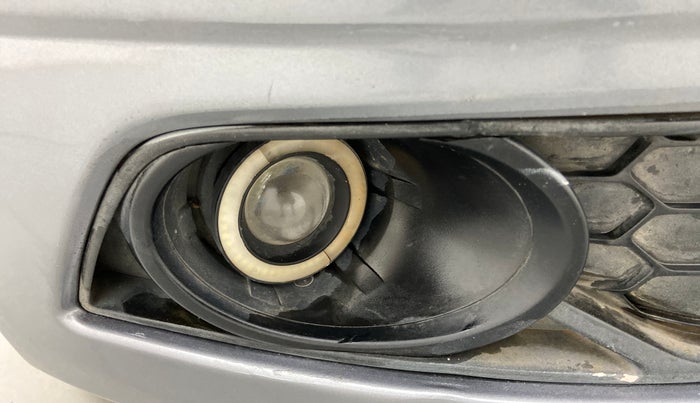 2018 Tata Tiago XM PETROL, Petrol, Manual, 92,535 km, Right fog light - Not working