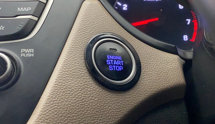 2019 Hyundai Elite i20 ASTA (O) CVT, Petrol, Automatic, 30,598 km, Keyless Start/ Stop Button