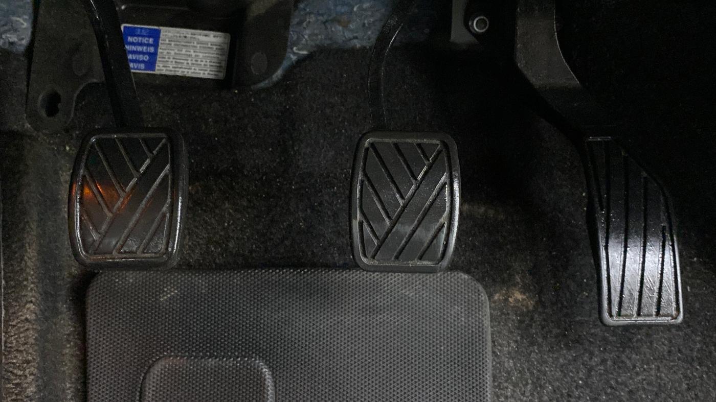 2021 Maruti Vitara Brezza VXI, Petrol, Manual, 42,784 km, Pedals