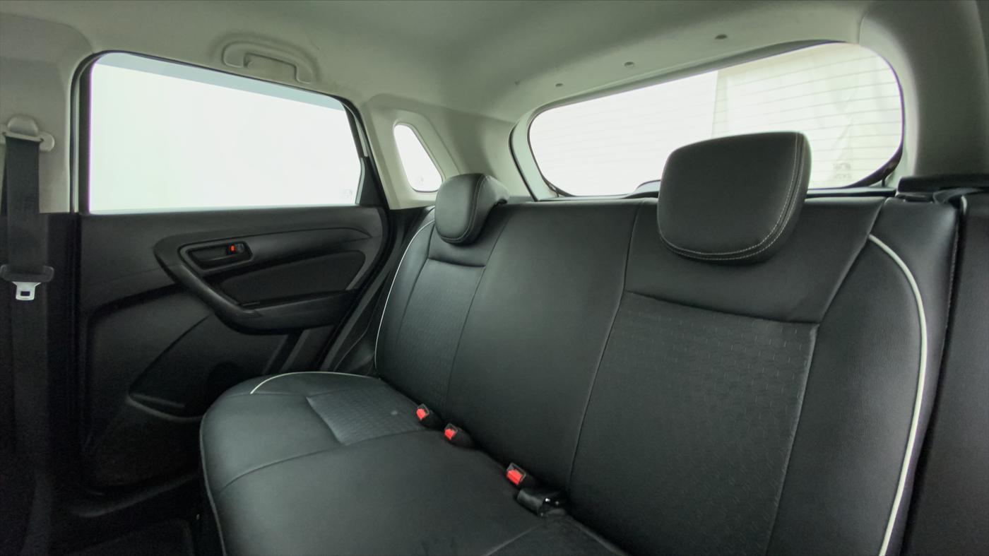2021 Maruti Vitara Brezza VXI, Petrol, Manual, 42,784 km, Right Side Rear Door Cabin