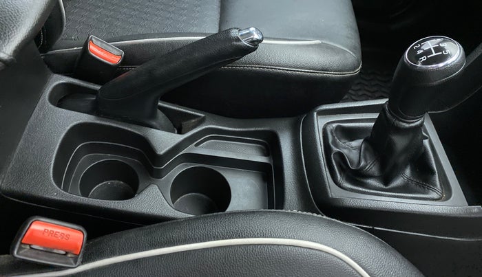 2021 Maruti Vitara Brezza VXI, Petrol, Manual, 42,784 km, Gear Lever